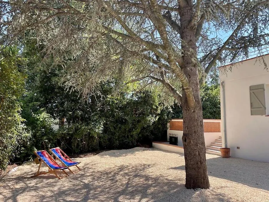 61 Boulouris Villa Saint-Raphaël 0*,  フランス